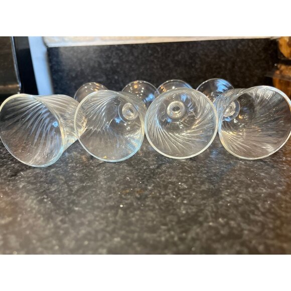 Vtg Arcoroc Rosaline Clear Set Of Four Tall 4" Liqueur Glasses With Swirl Glass - Picture 6 of 6